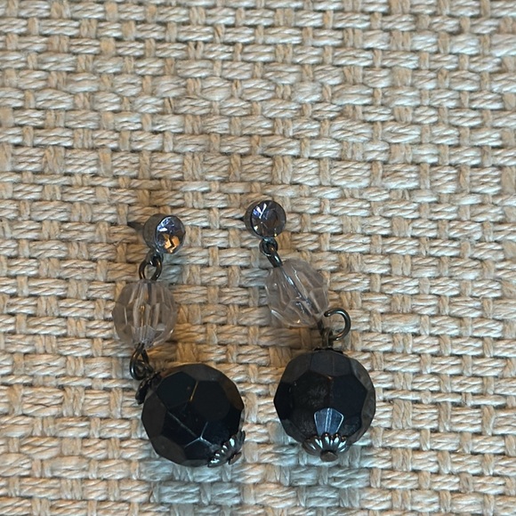 Set of cute earrings. Lots listed, bundle and save!! - Picture 2 of 2